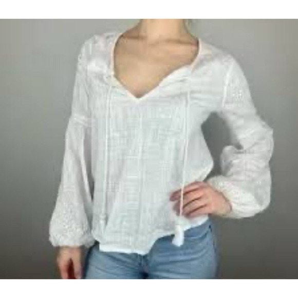 Abercrombie & Fitch Tops - Abercrombie & Fitch Eyelet Lace Cotton Blouse Summer Beach Medium Peasant Boho